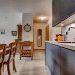 Bellevue 211